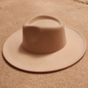 Wide Brim Felt Fedora Hat - Cream